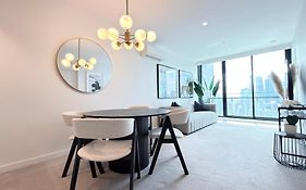 Luxury Apartment & Free Parking